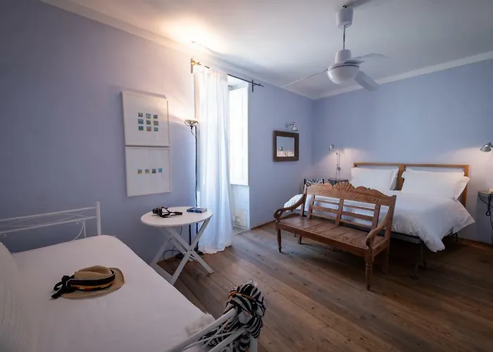 Gutkowski 3* סירקוזה