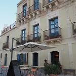Gutkowski 3* סירקוזה