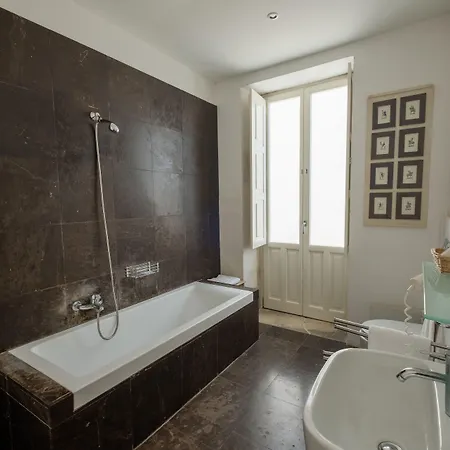 Gutkowski Отель