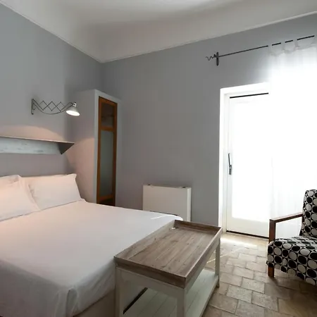 Gutkowski 3* Сиракузы